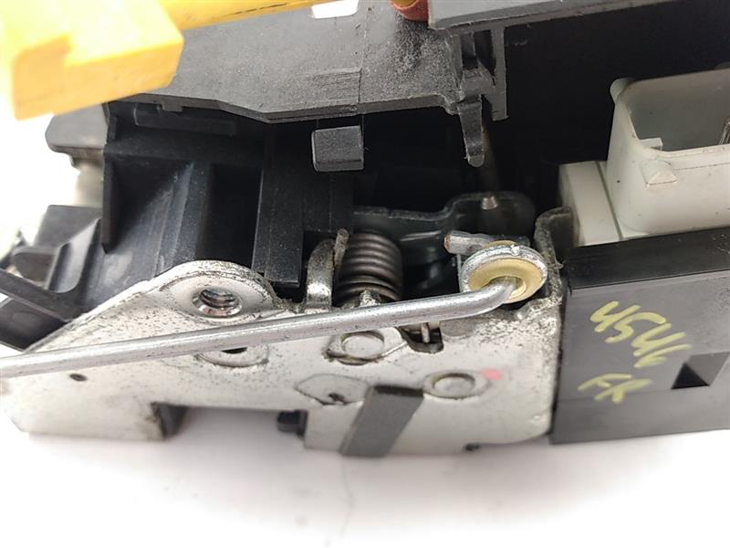 BMW 525I Front Right Door Lock Actuator