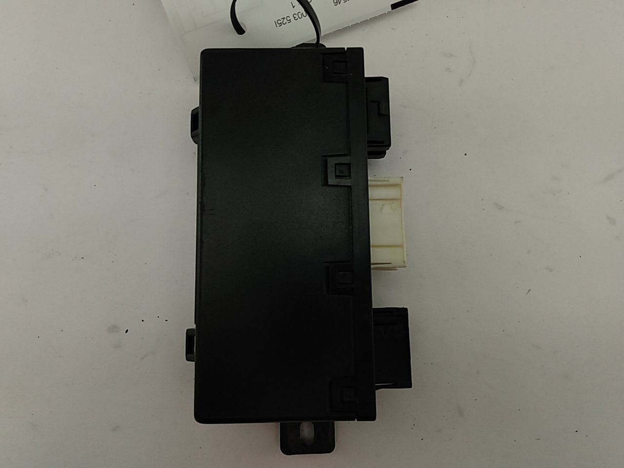 BMW 525I Front Right Door Control Module