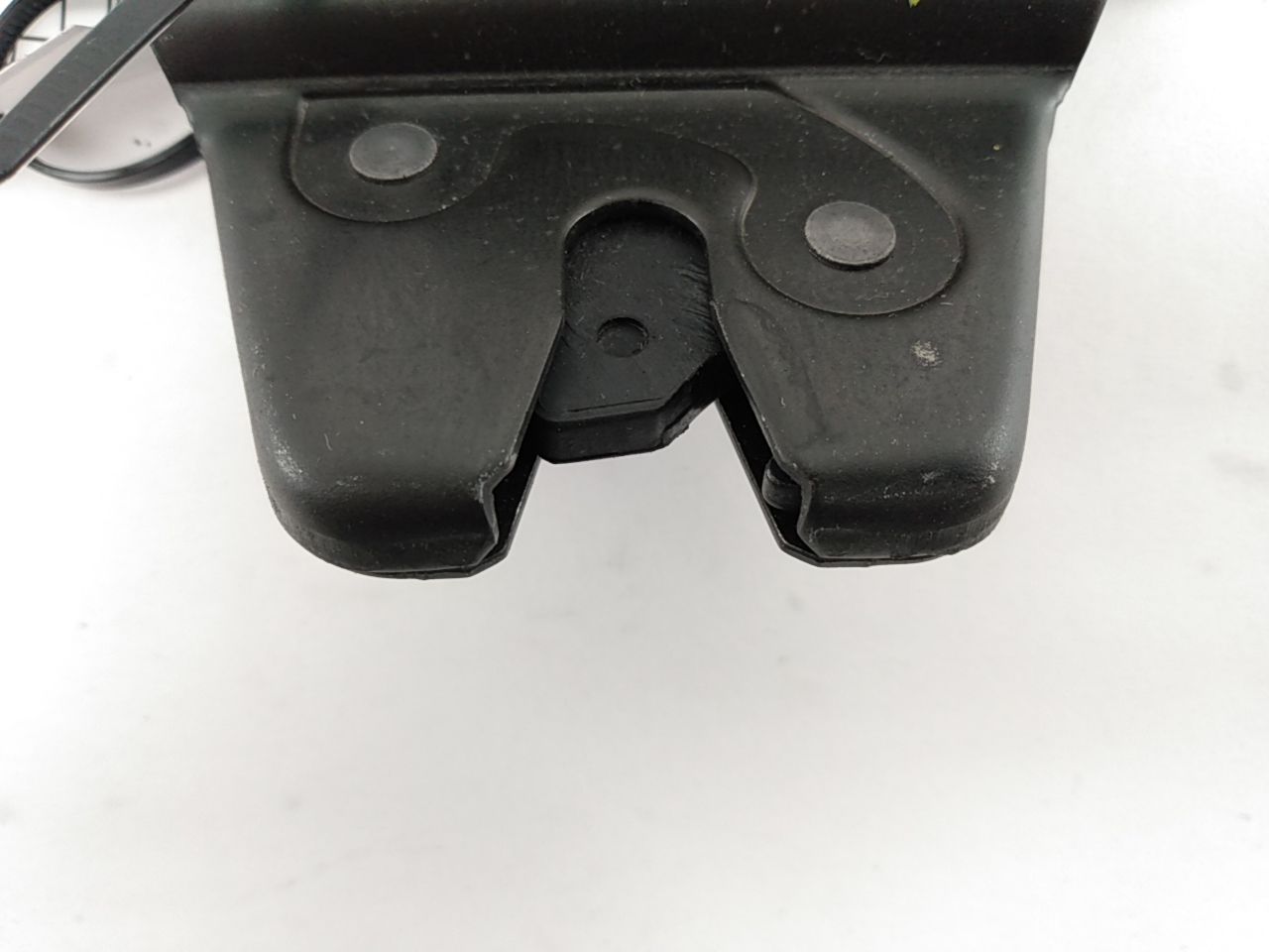 BMW 525I Trunk Latch