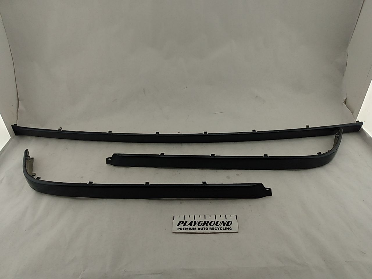 BMW 525I Bumper Trim Set