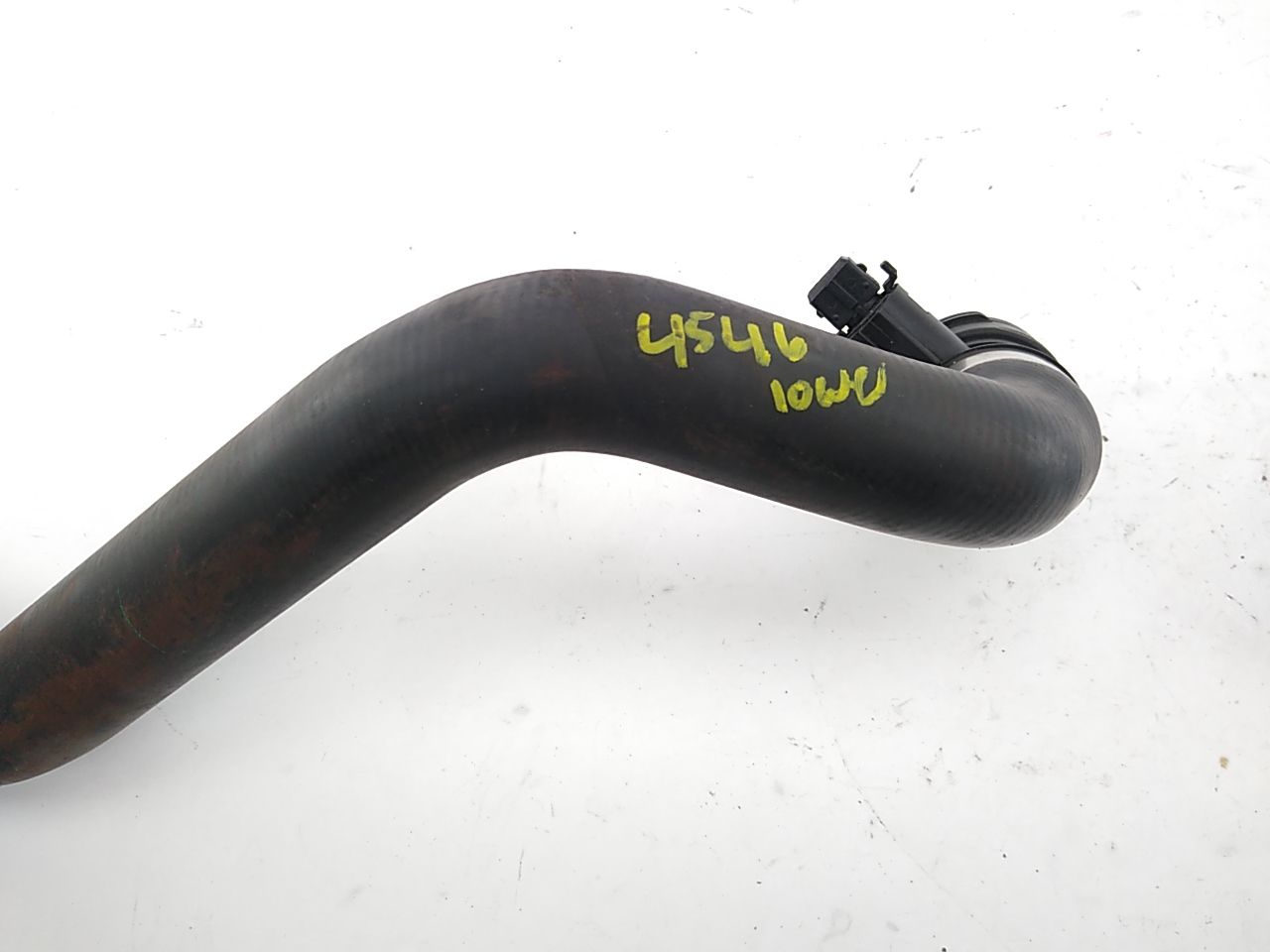 BMW 525I PAir Of Radiator Coolant Hoses