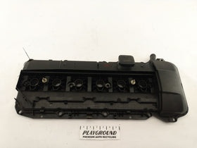 BMW 525I Valve Cover
