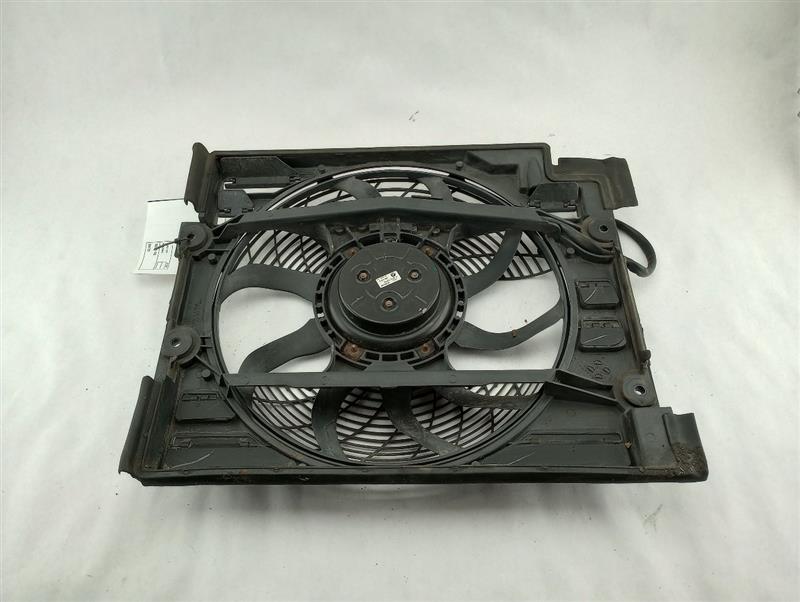 BMW 525I Radiator Cooling Fan