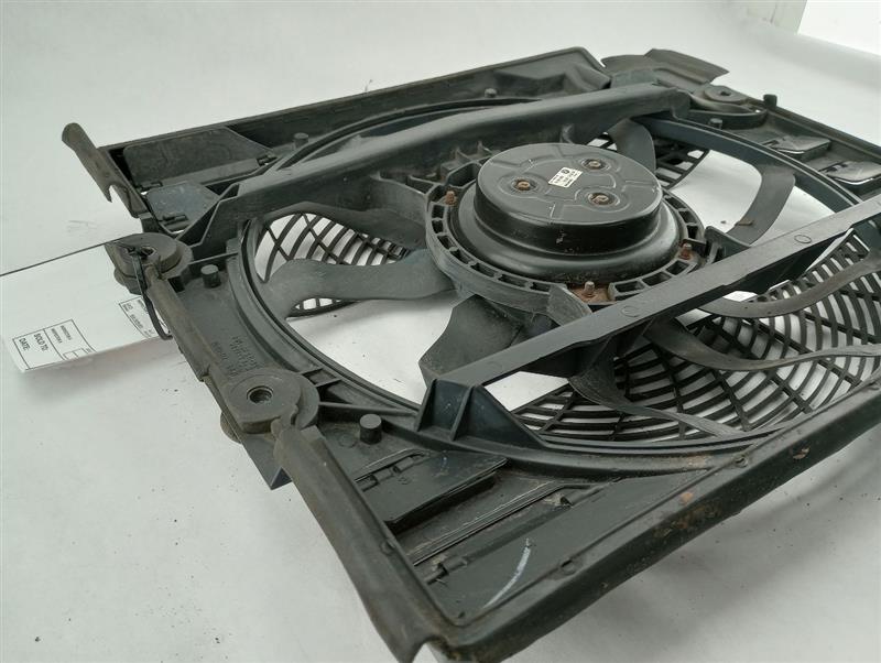 BMW 525I Radiator Cooling Fan