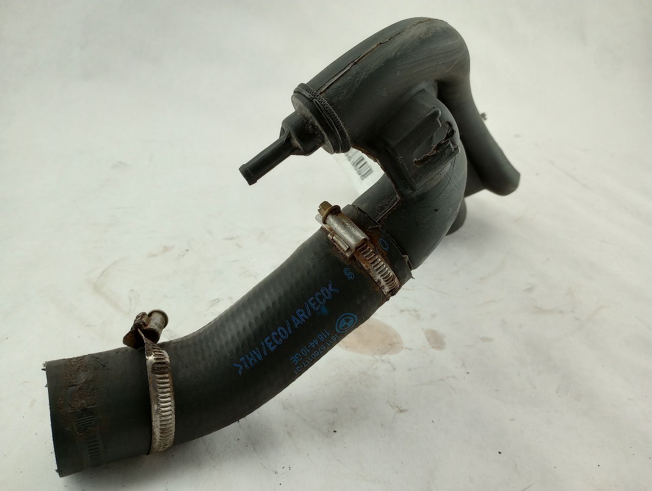 BMW 525I Fuel Filler Neck