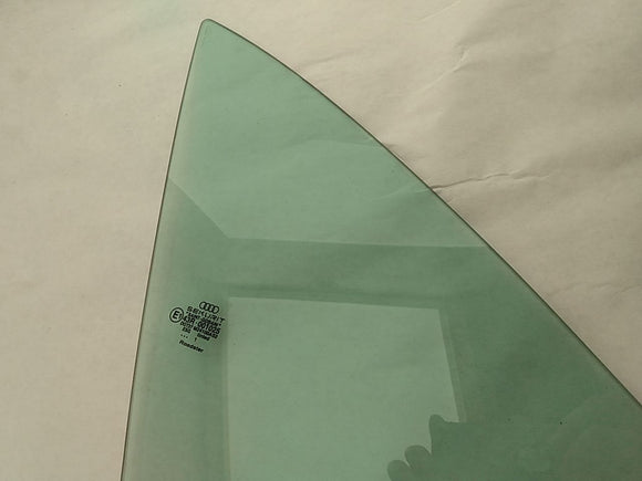 Audi TT Pair Of Quarter Glass