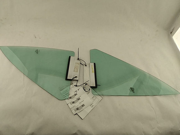 Audi TT Pair Of Quarter Glass