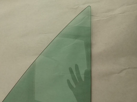 Audi TT Pair Of Quarter Glass