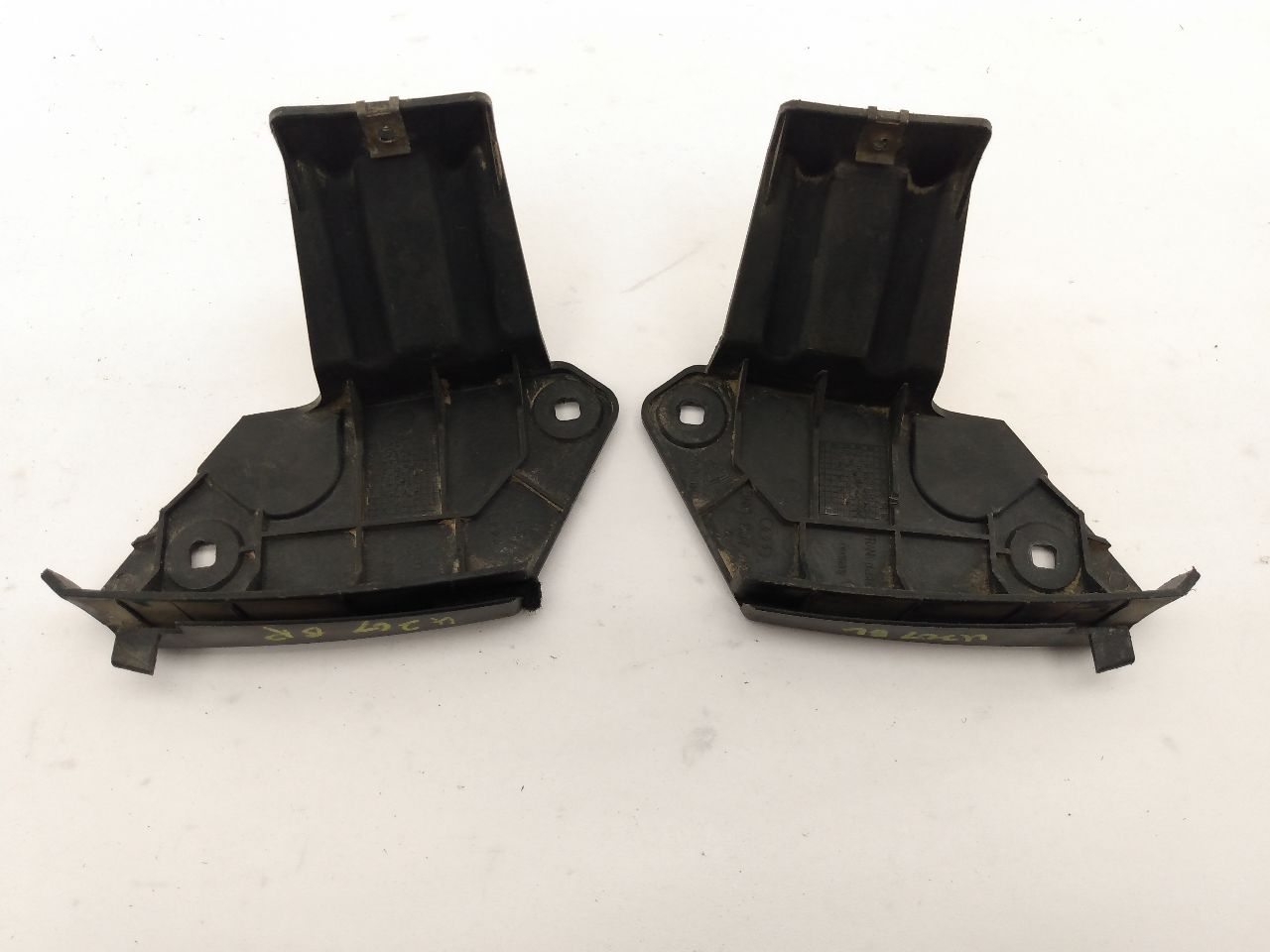 Audi TT Rear Bumper Brackets