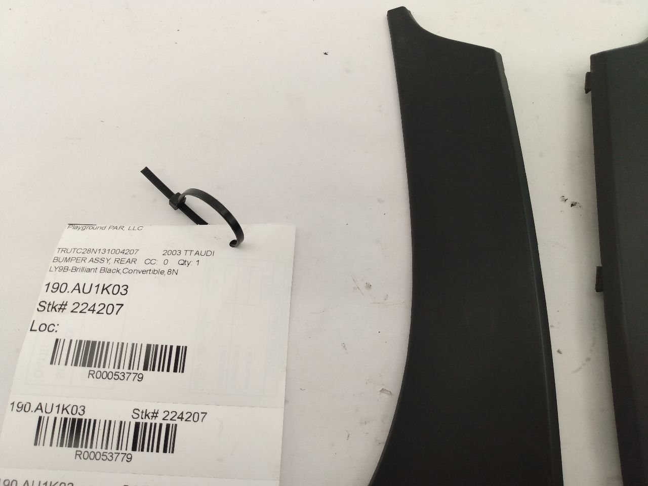 Audi TT Rear Upper Bumper Trim Covers