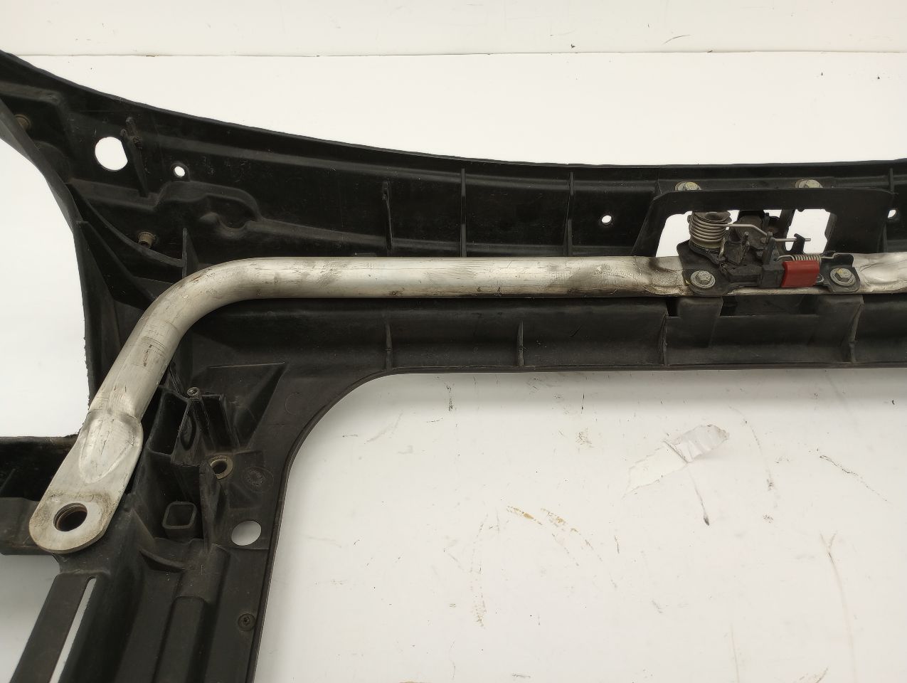 Audi TT Radiator Support