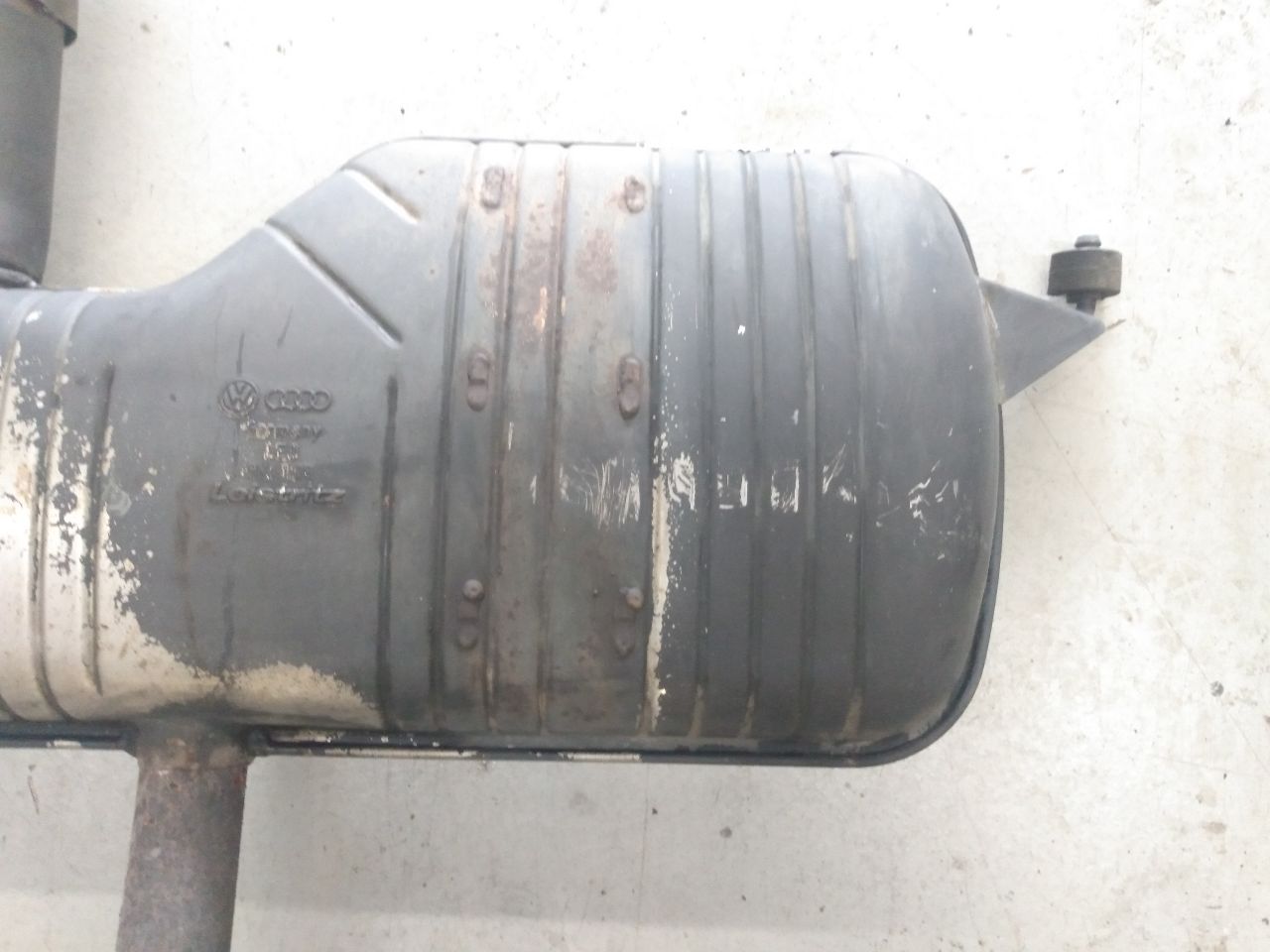 Audi TT Rear Muffler