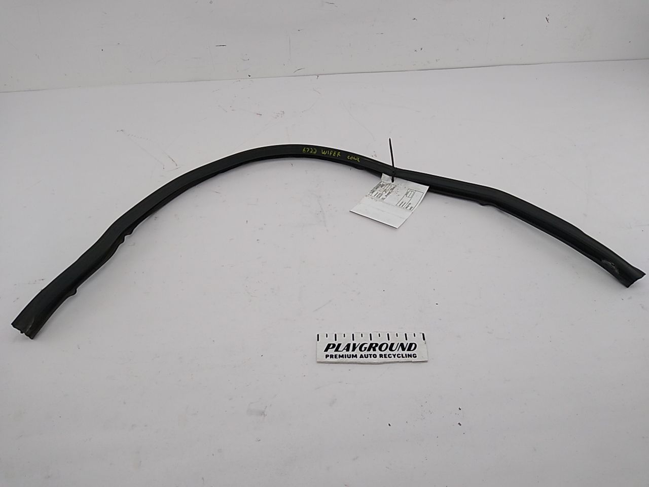 Buick Reatta Upper Cowl Seal