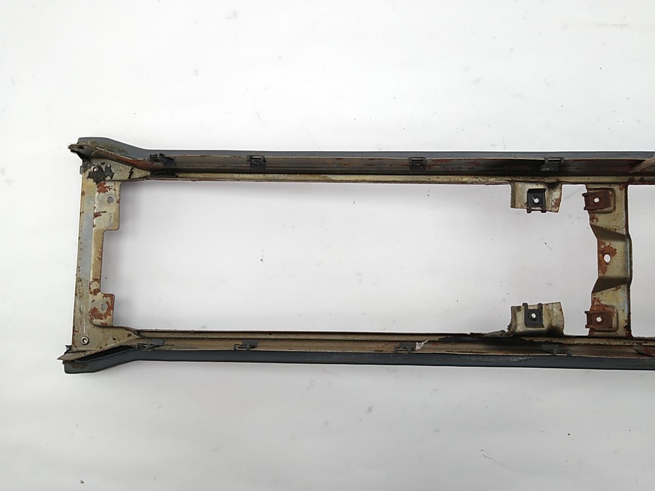 Buick Reatta Center Console Frame