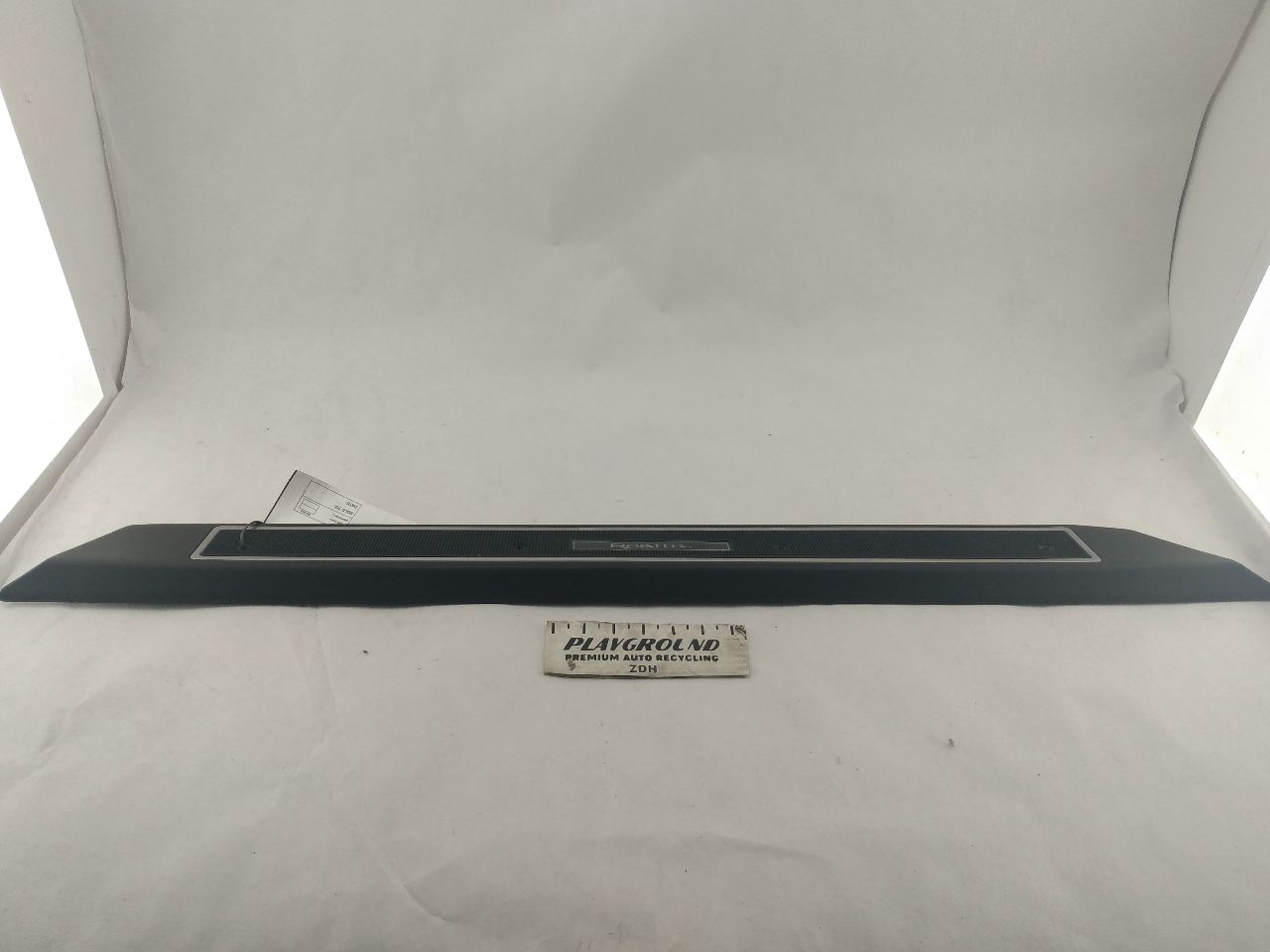 Buick Reatta Front Right Door Sill Scuff Trim