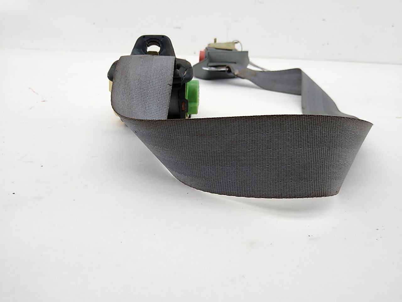 Buick Reatta Pair Of Front Seat Belt Retractors