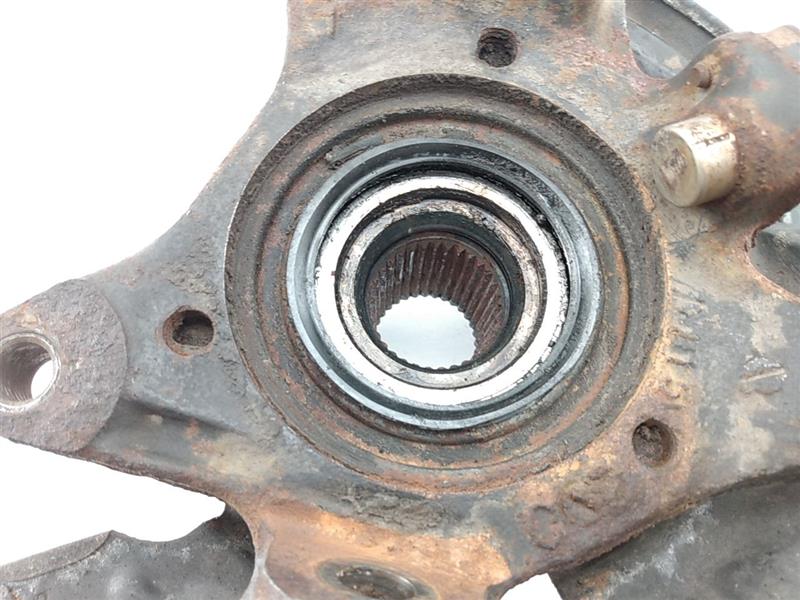 Buick Reatta Front Right Hub