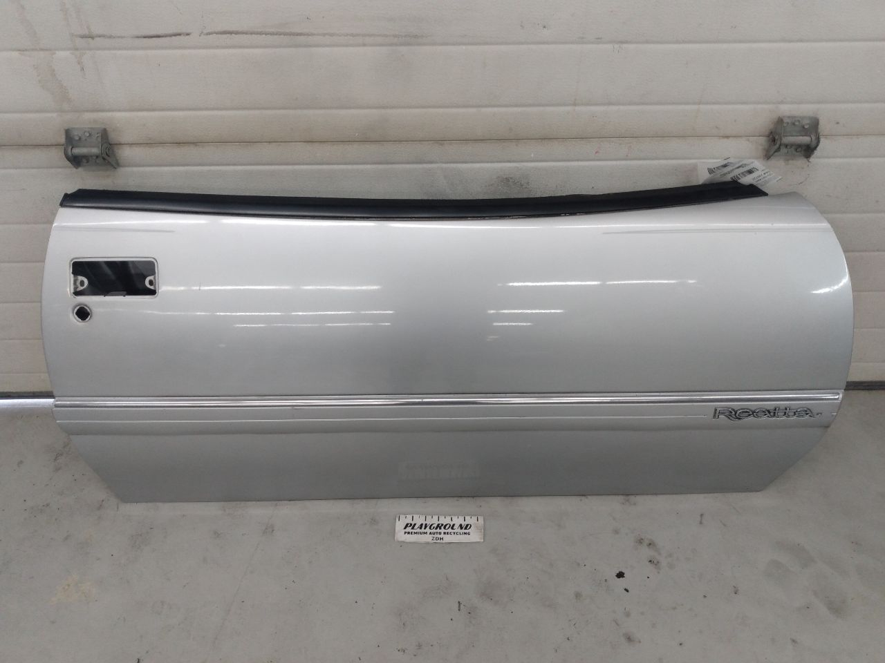 Buick Reatta Front Right Door Shell