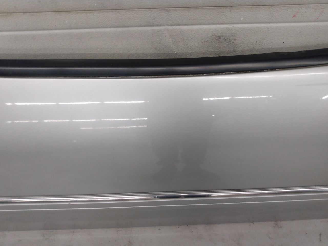 Buick Reatta Front Right Door Shell