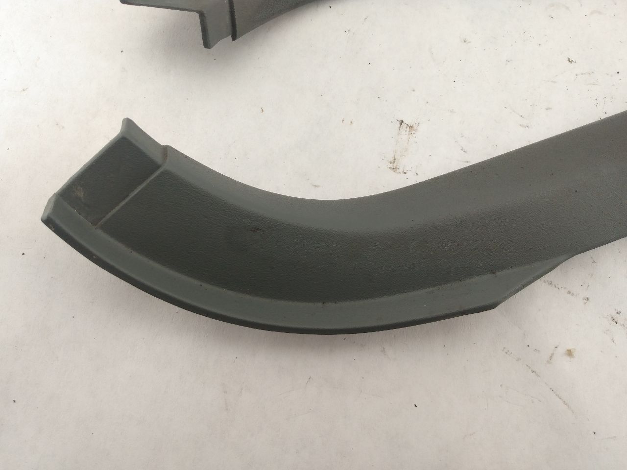 Buick Reatta Pair Of Dash End Trim - 0