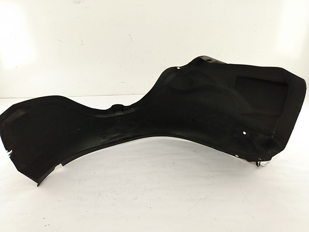 Volvo 960 Front Right Fender Liner