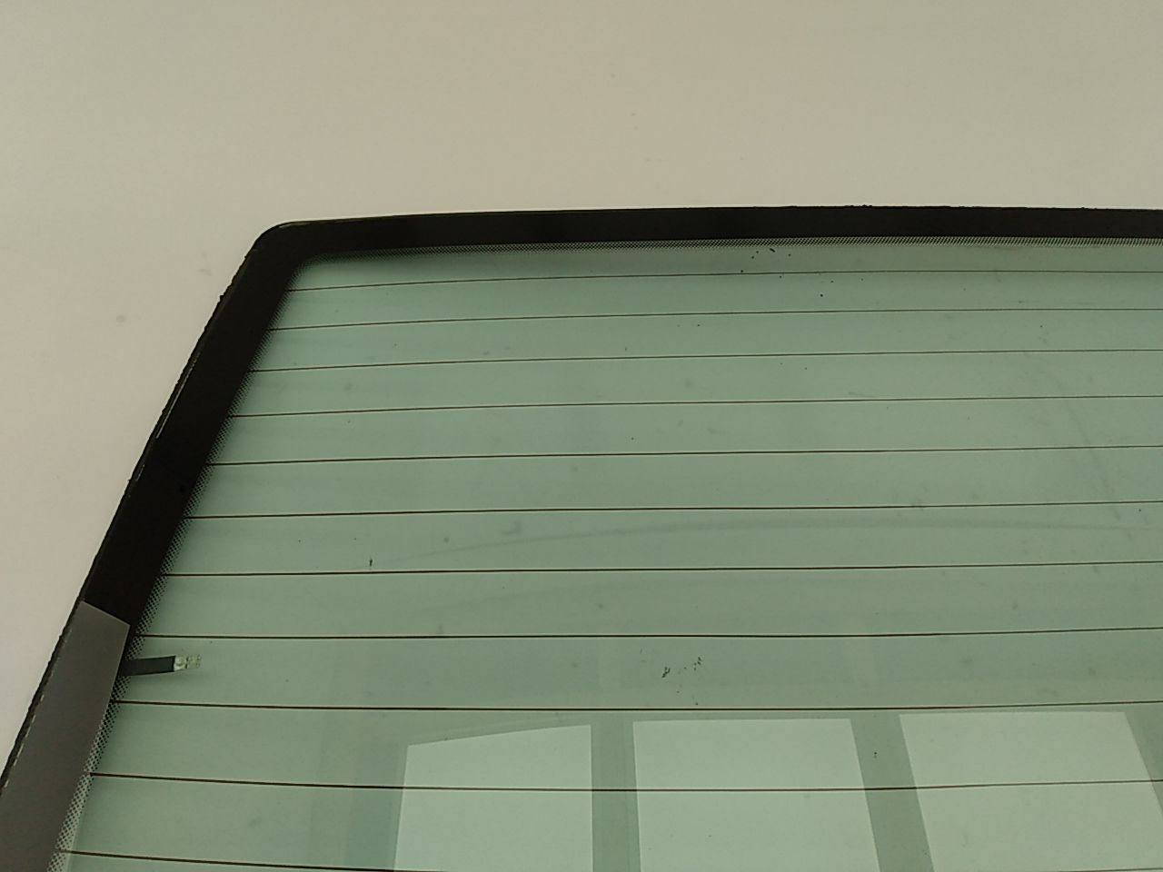 Volvo 960 Rear Glass