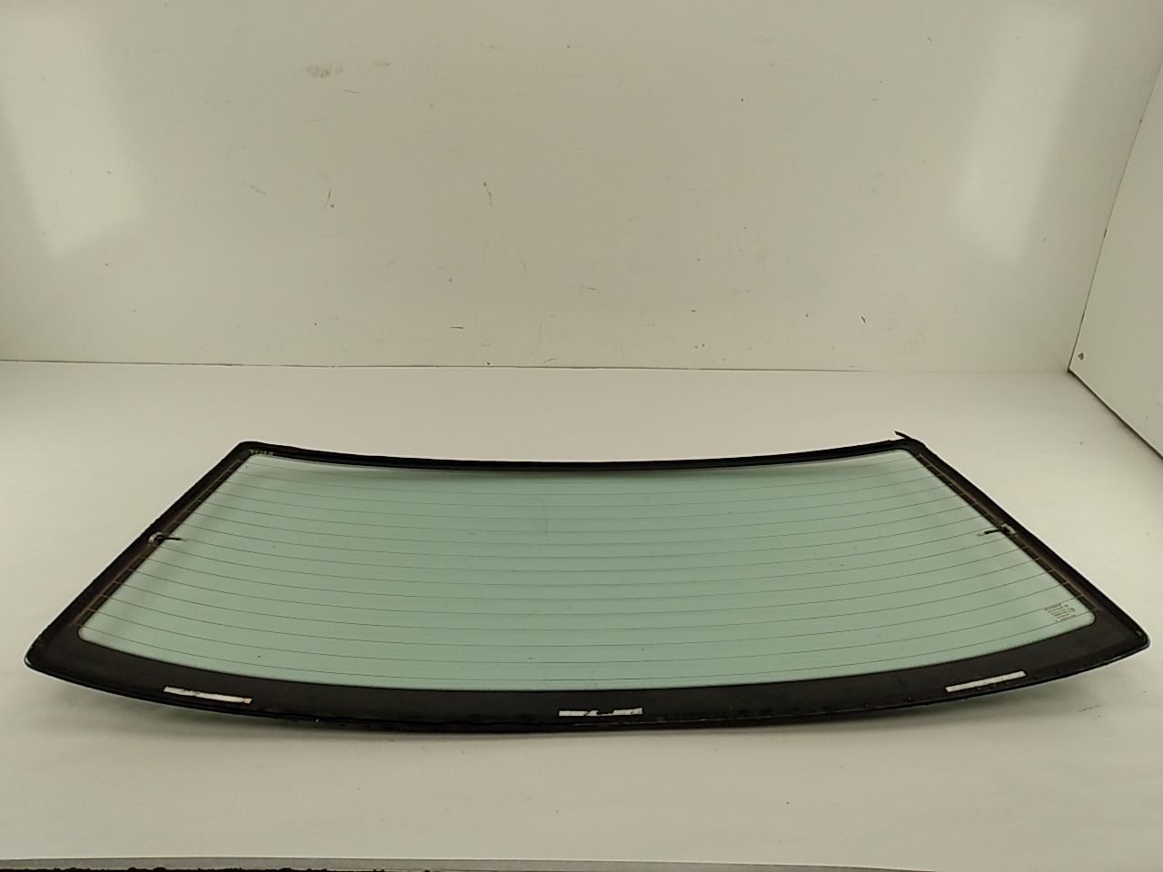 Volvo 960 Rear Glass