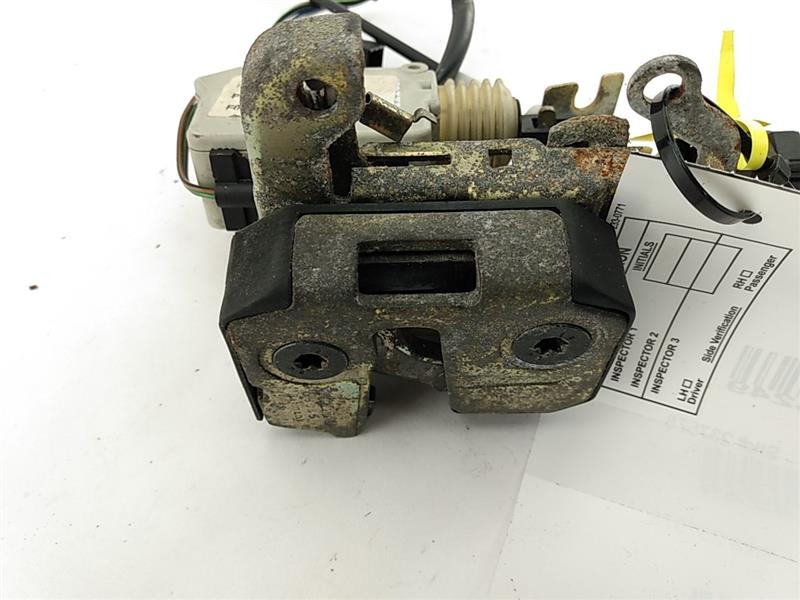 Volvo 960 Front Left Lock Actuator With Door Handle **AS-IS**