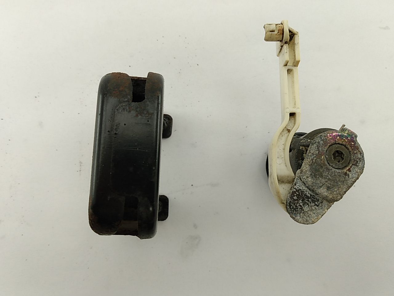 Volvo 960 Front Right Door Lock