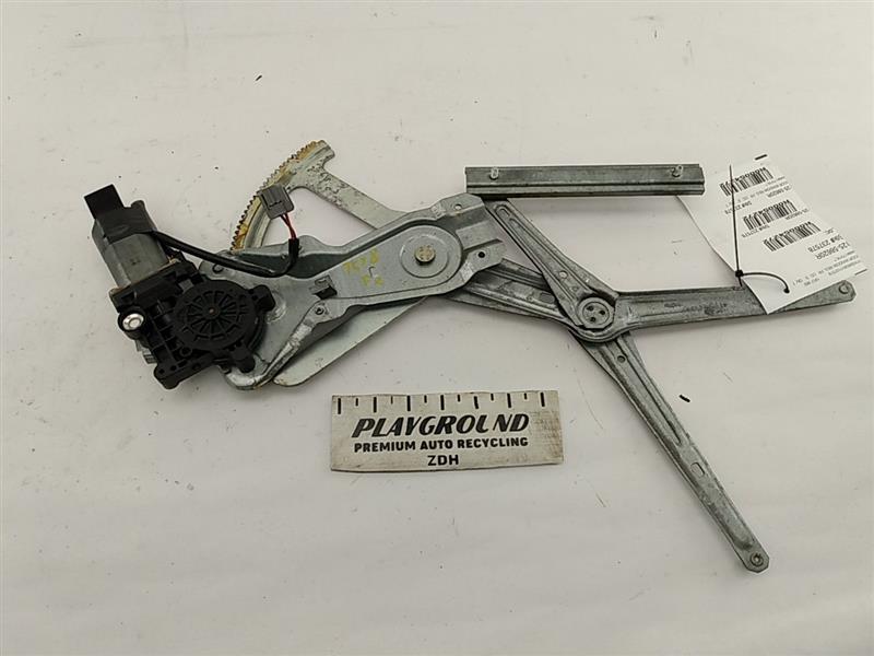 Volvo 960 Front Right Door Window Regulator