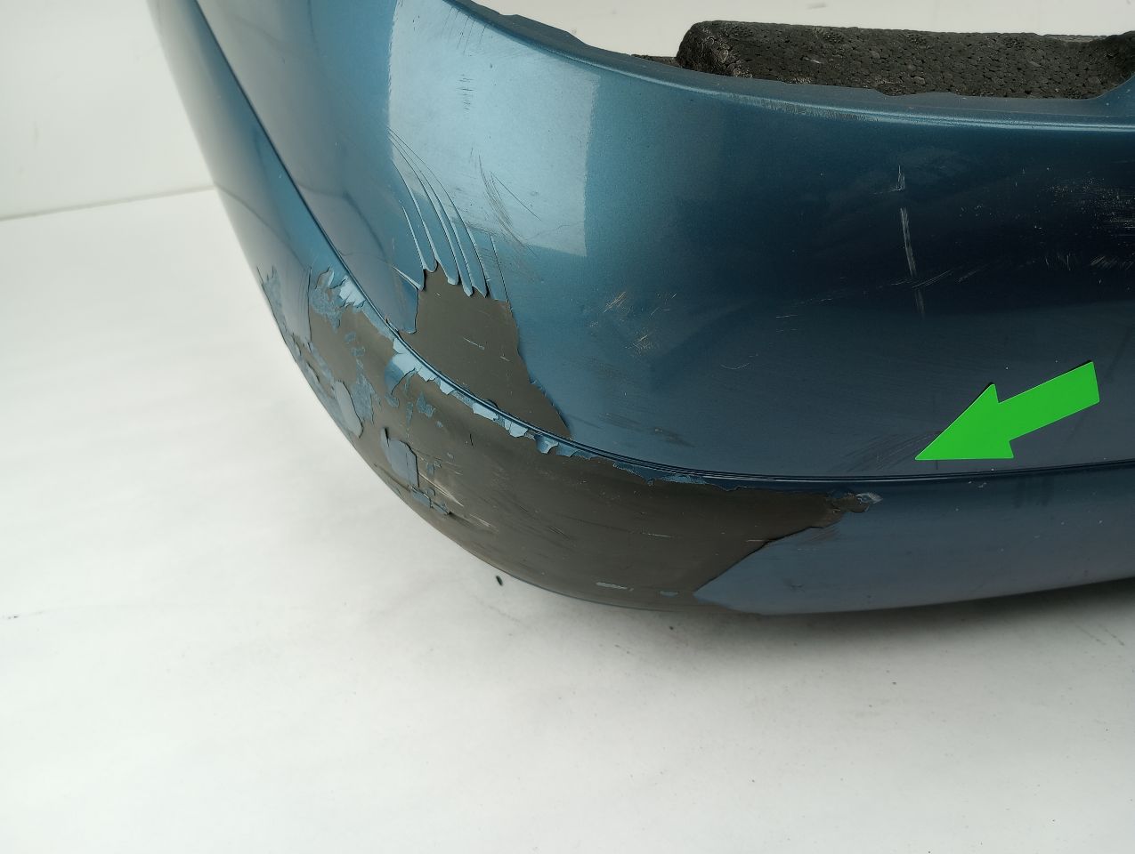 Volvo 960 Front Bumper **AS-IS**