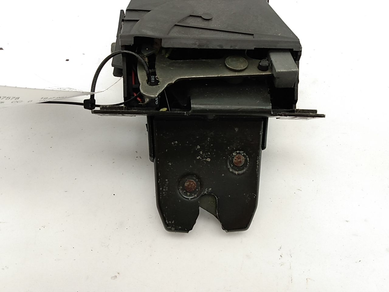 Volvo 960 Trunk Latch - 0