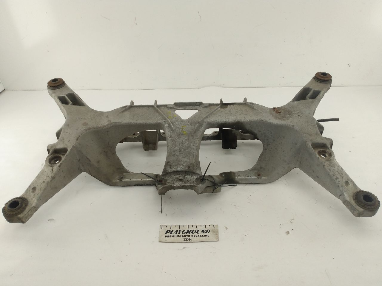 Volvo 960 Rear Upper Subframe