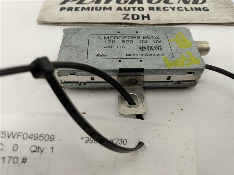 Mercedes SLK230 Antenna AMP Module - 0