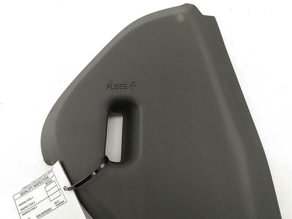 Pontiac Grand Prix Front Right Dashboard Fuse Box Panel