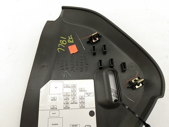 Pontiac Grand Prix Front Right Dashboard Fuse Box Panel