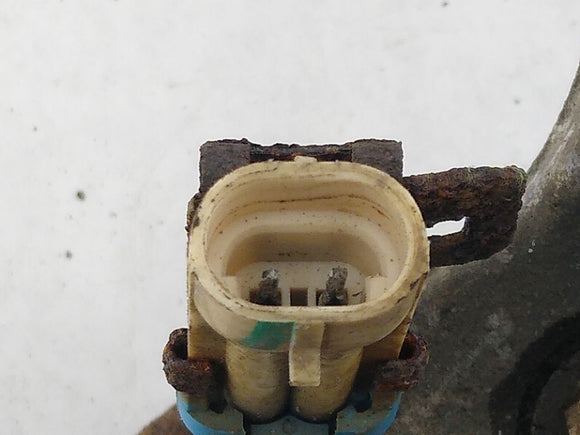 Pontiac Grand Prix Front Right Hub