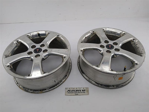 Pontiac Grand Prix Pair Of Wheels