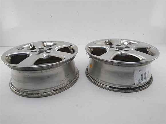 Pontiac Grand Prix Pair Of Wheels
