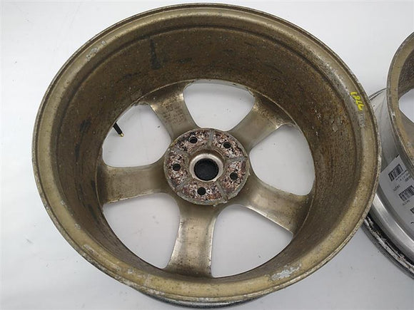 Pontiac Grand Prix Pair Of Wheels