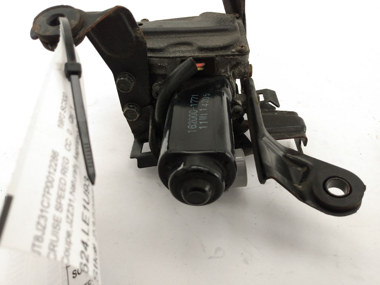 Lexus SC300 Cruise Control Speed Actuator