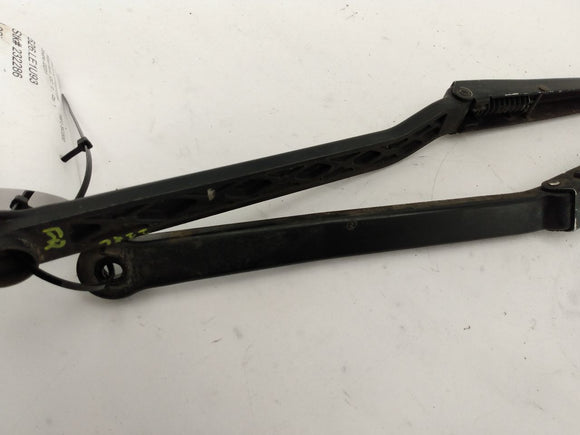 Lexus SC300 Pair of Wiper Arms