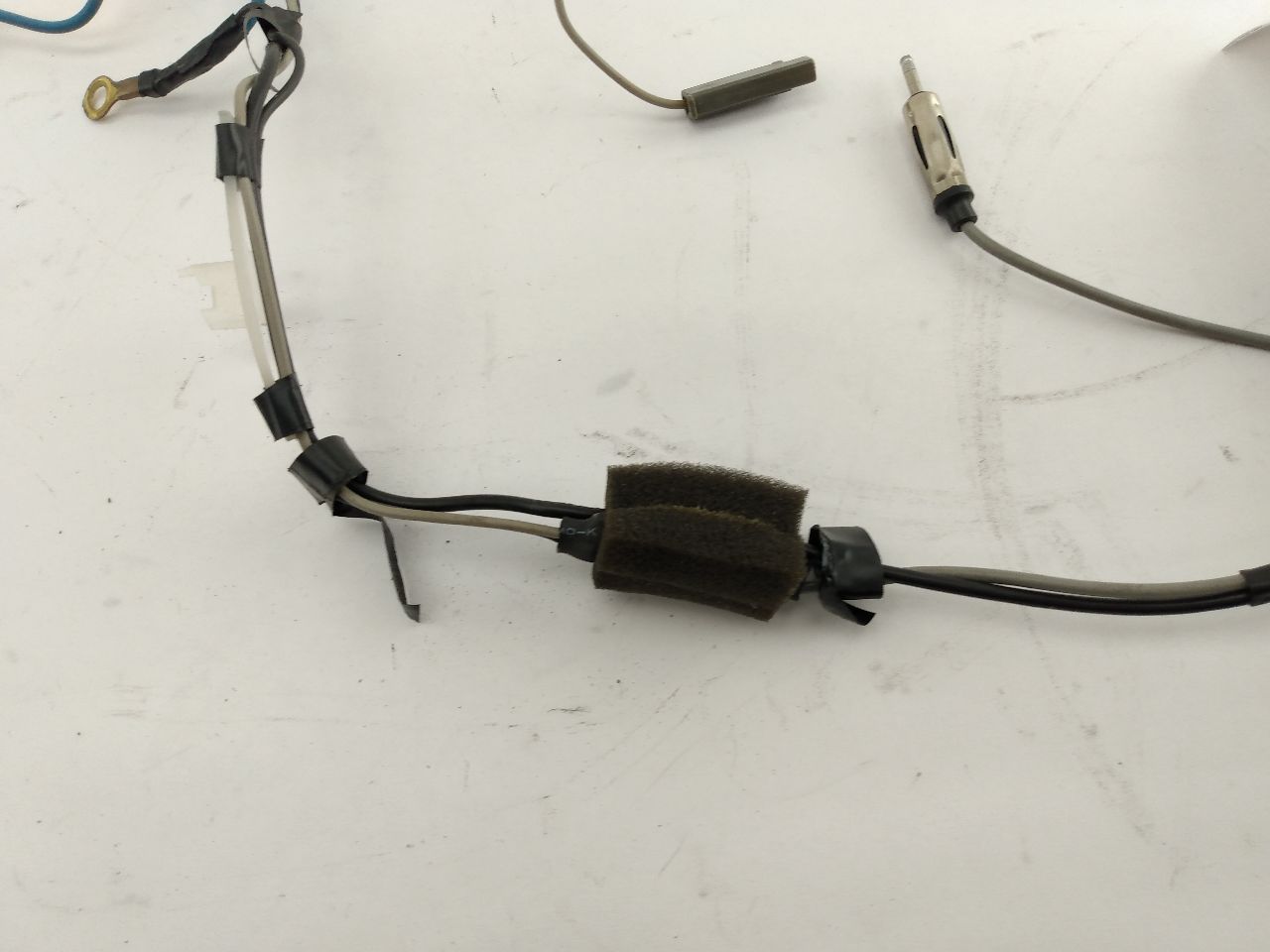 Lexus SC300 Noise Filter Assembly Module