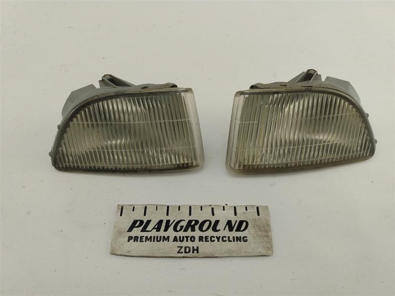 Lexus SC300 Pair Of Front Cornering Lights