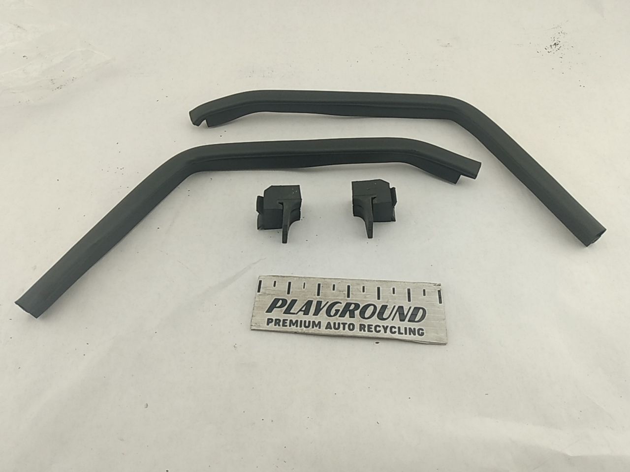 Jaguar XK8 Hood Seal Set