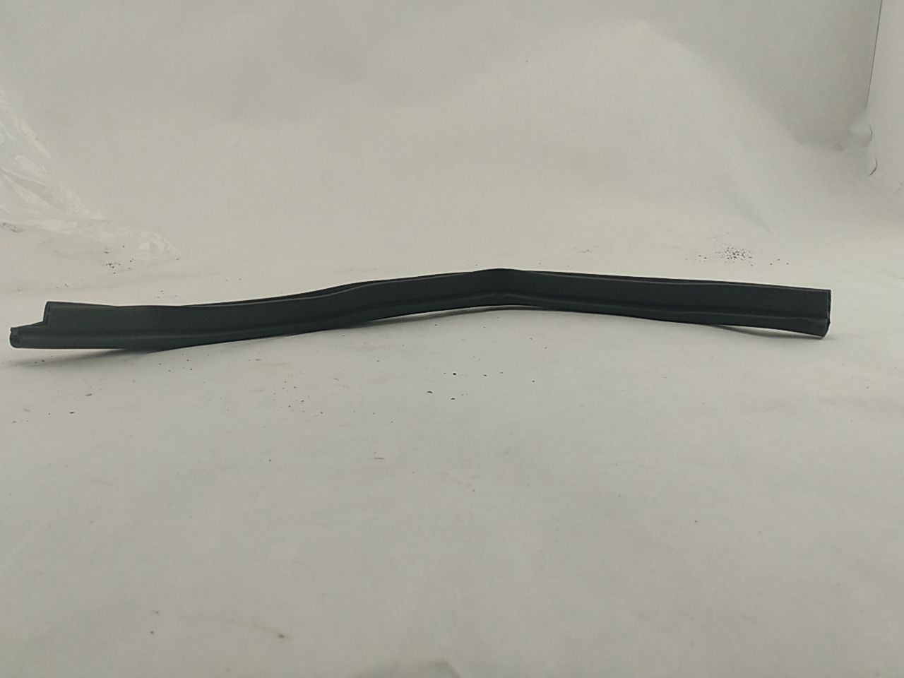 Jaguar XK8 Hood Seal Set