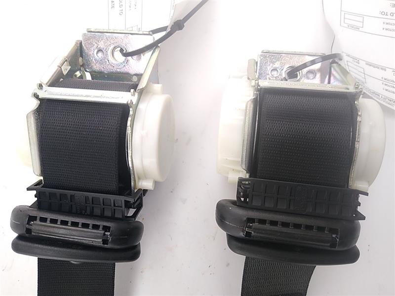 BMW 650I Pair Of Rear Seat Belt Retractors