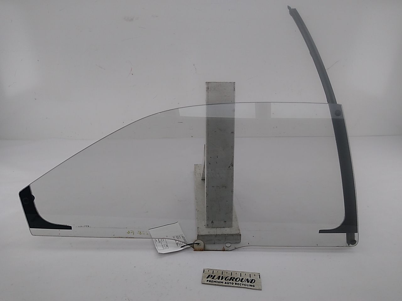 BMW 650I Front Right Door Glass