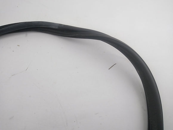 BMW 650I Trunk Seal