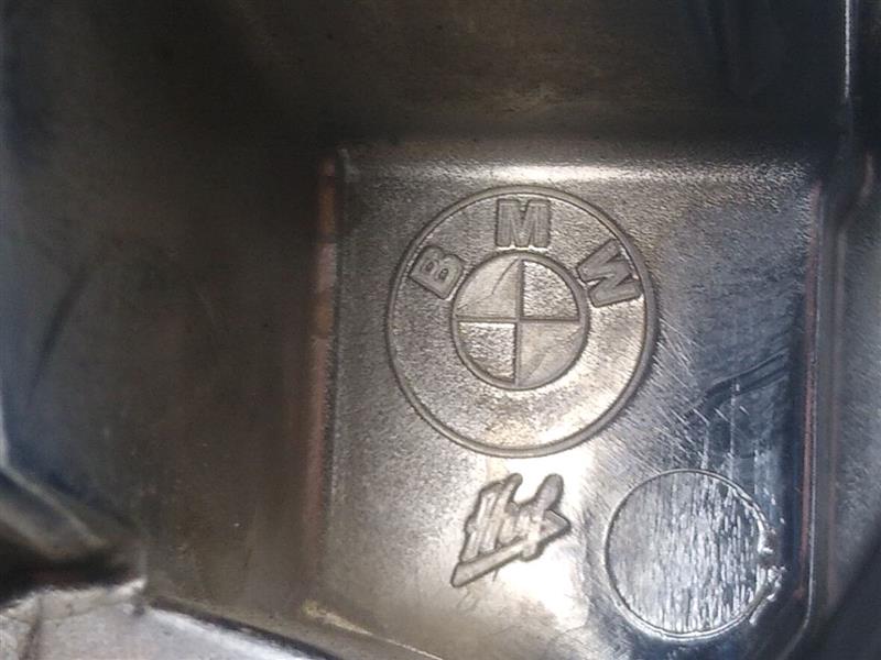 BMW 650I Trunk Lock With Emblem